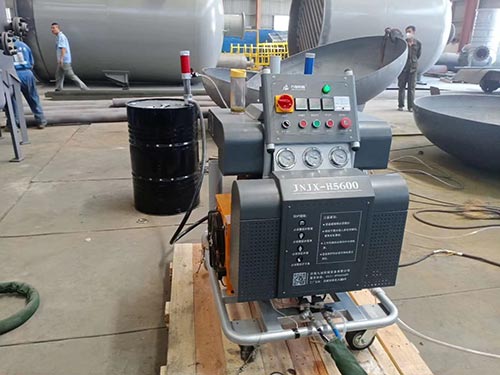 除鹽罐體防腐噴涂聚脲 小型聚脲噴涂機(jī)(圖2) H5600小型聚脲噴涂機(jī)