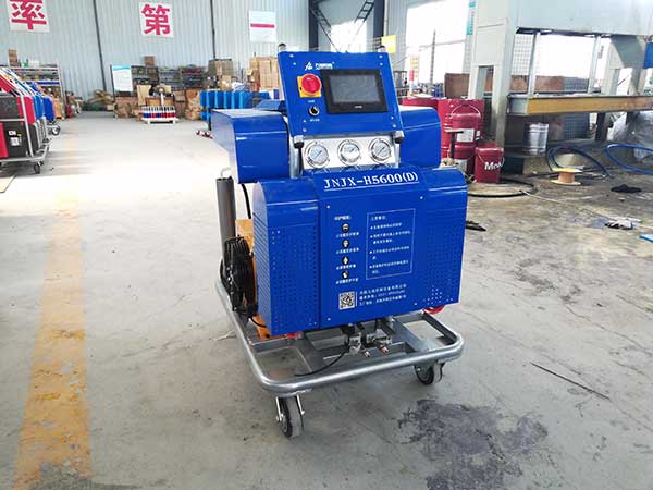 斷橋鋁澆注設(shè)備多少錢一套(圖1) H5600D帶PLC程序的斷橋鋁澆注設(shè)備