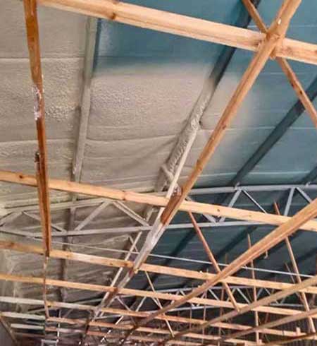 養(yǎng)殖場噴涂(圖4) 養(yǎng)殖場噴涂