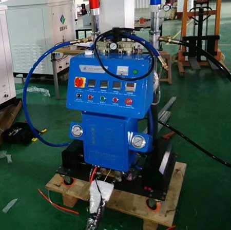 隔熱噴涂機(jī)(圖1) Q2600隔熱噴涂機(jī)